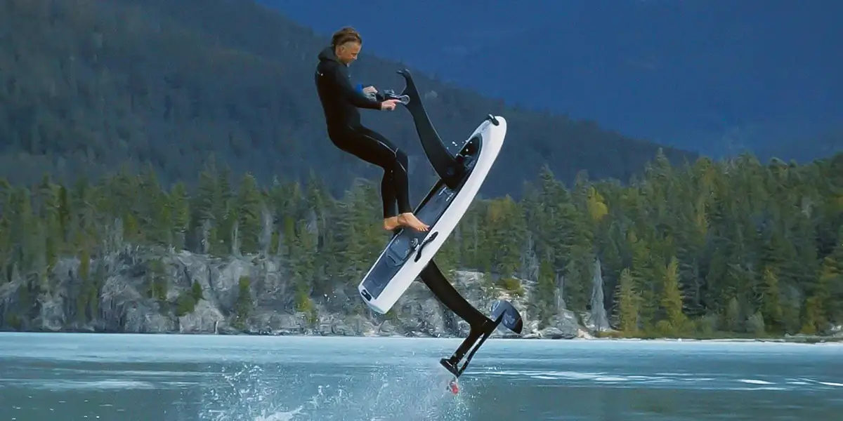 electric water skateboard