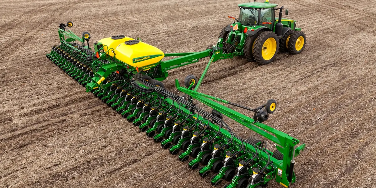 Agricultural spreader
