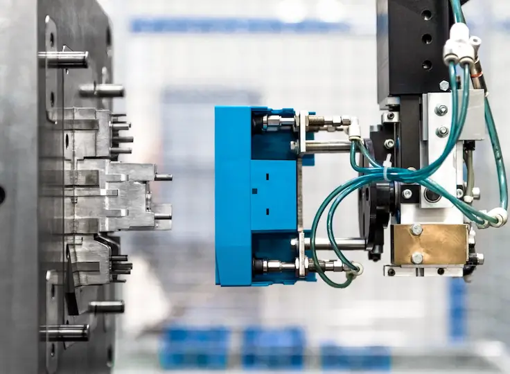 Precision Plastic injection Molding